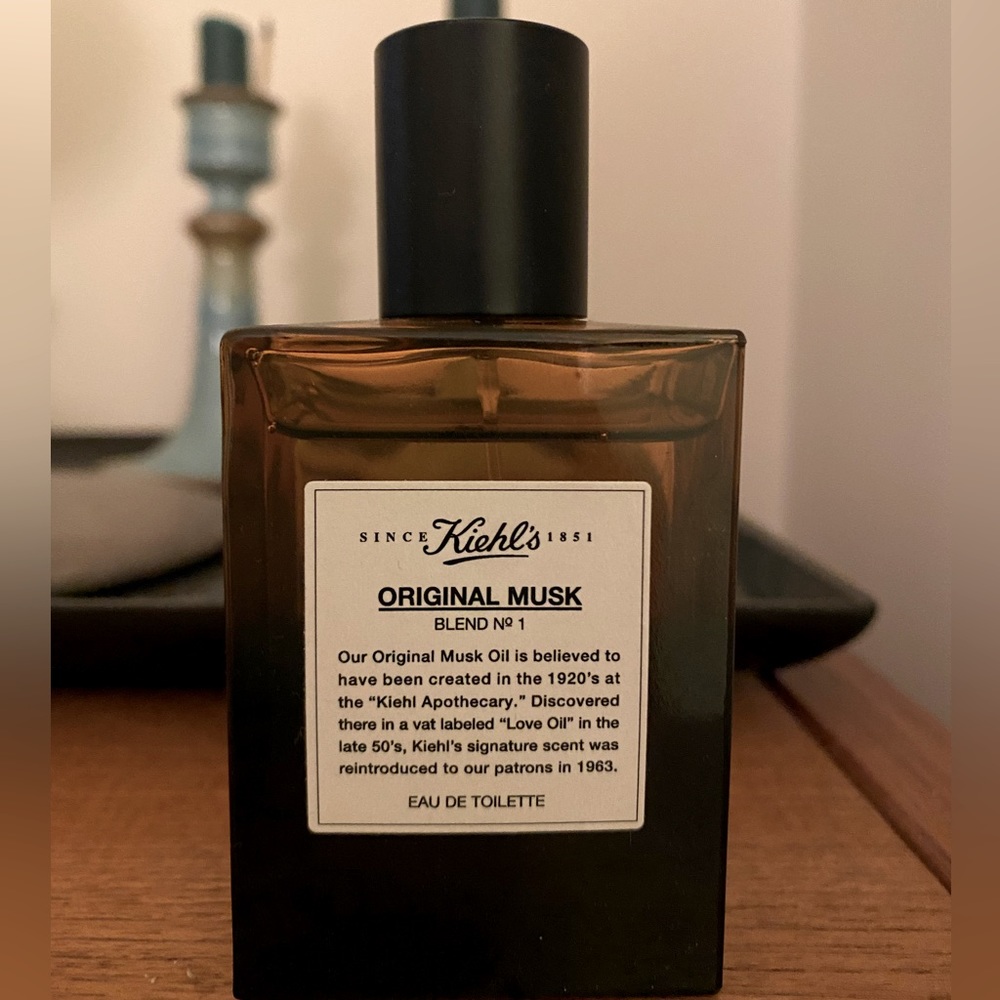 Kiehl’s Original Musk Eau de Toilette Spray (plus free samples!)